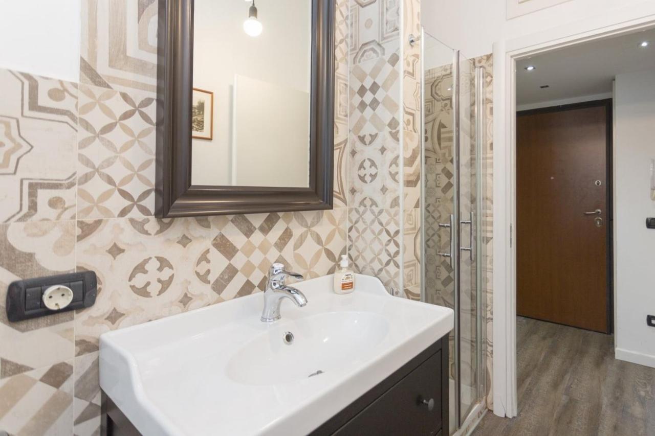 Lust Studio Naviglio Милан Экстерьер фото